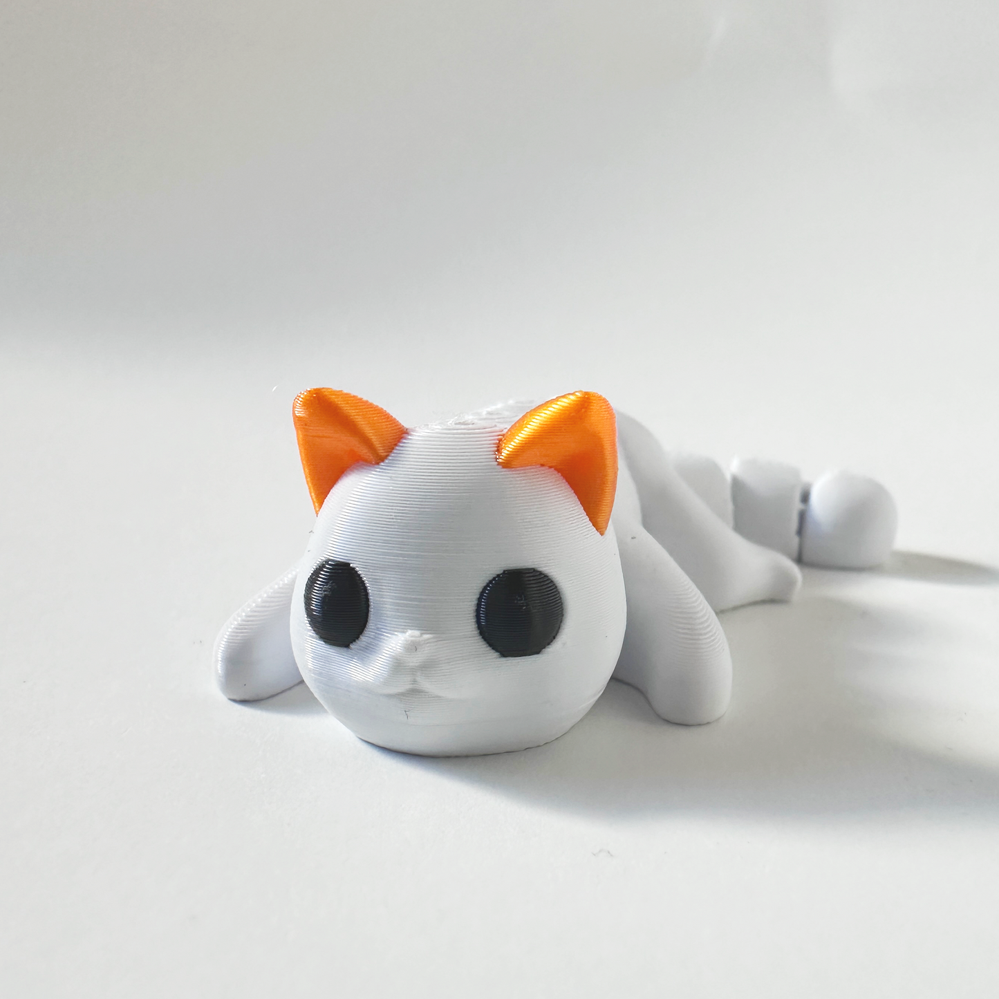 Mini Zou3d White cat with Orange Ears